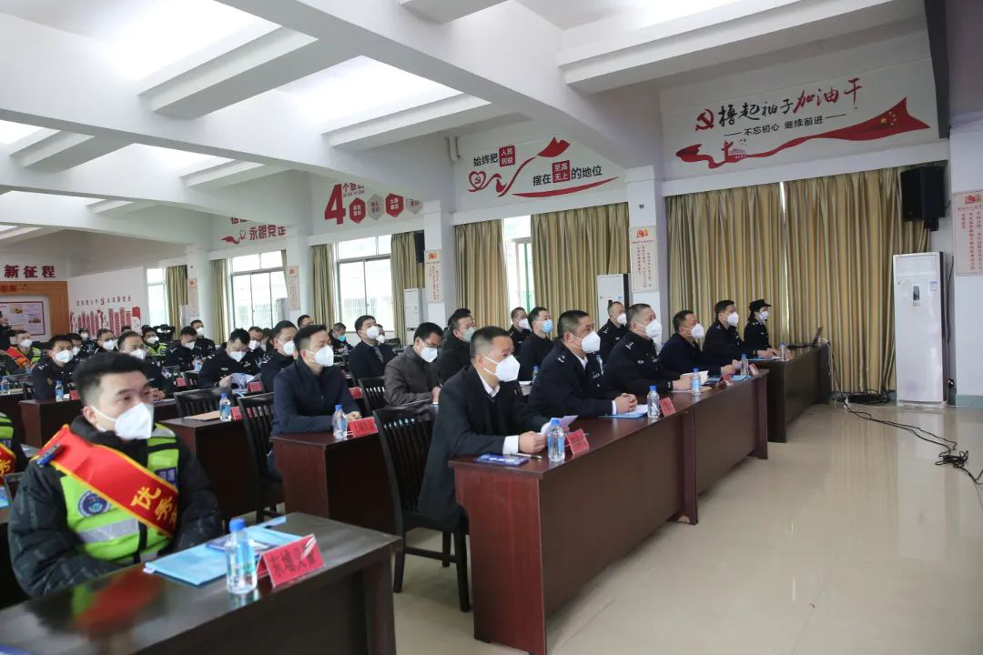 市公安局源城公安分局召开287.png